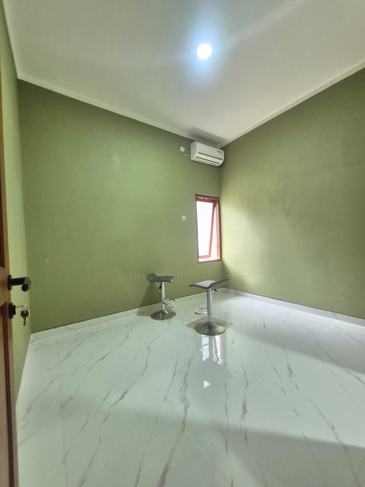 WhatsApp Image 2026-01-28 at 23.28.10 (4)